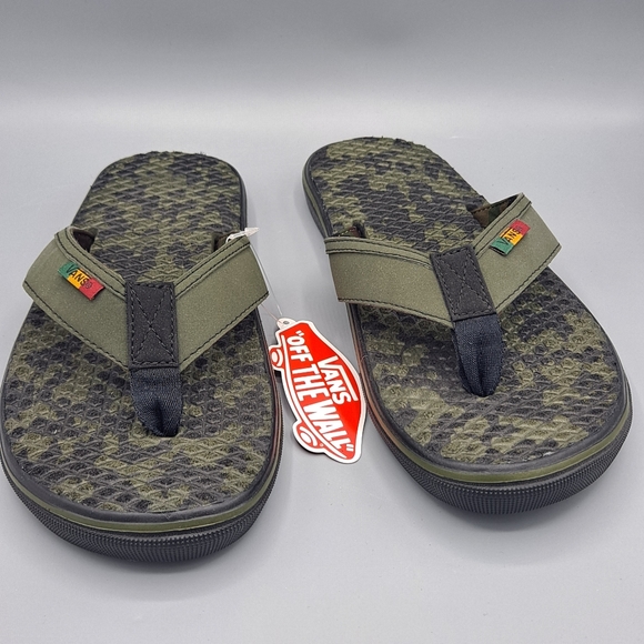 NEW Vans Camo La Costa Life UltraCush Rasta Grape Leaf/Black Sandals Shoe Size 7